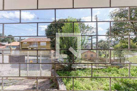 Casa à venda com 60m², 5 quartos e 3 vagas Casa à venda com 60m², 5 quartos e 3 vagasSala