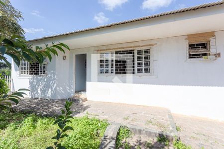 Fachada de casa à venda com 5 quartos, 60m² em Barreirinha, Curitiba