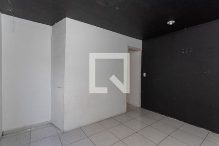 Casa à venda com 60m², 5 quartos e 3 vagas Casa à venda com 60m², 5 quartos e 3 vagasQuarto 4