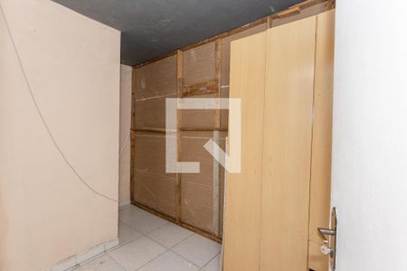 Casa à venda com 60m², 5 quartos e 3 vagas Casa à venda com 60m², 5 quartos e 3 vagasDespensa