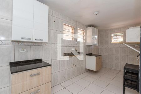 Casa à venda com 60m², 5 quartos e 3 vagas Casa à venda com 60m², 5 quartos e 3 vagasCozinha