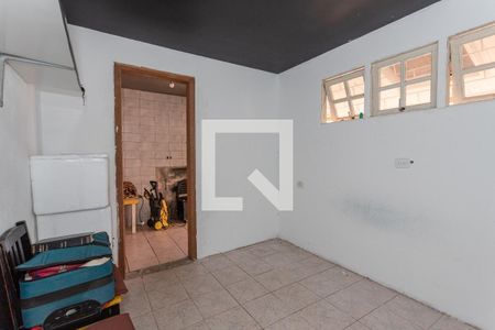 Casa à venda com 60m², 5 quartos e 3 vagas Casa à venda com 60m², 5 quartos e 3 vagasQuarto 3