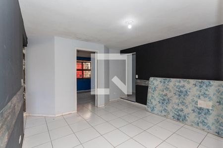 Casa à venda com 60m², 5 quartos e 3 vagas Casa à venda com 60m², 5 quartos e 3 vagasCopa