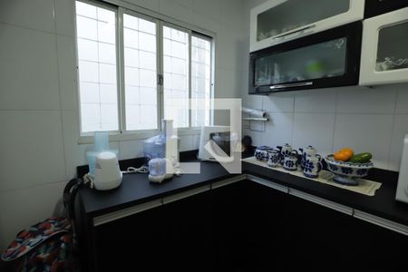 Casa para alugar com 300m², 4 quartos e 5 vagasCozinha