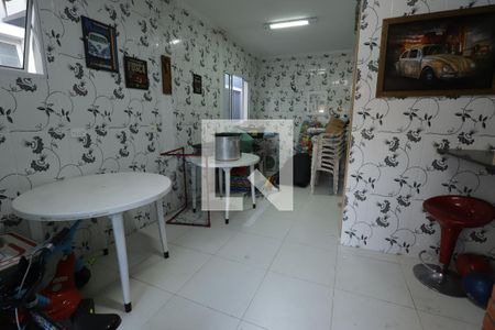 Casa para alugar com 300m², 4 quartos e 5 vagasChurrasqueira