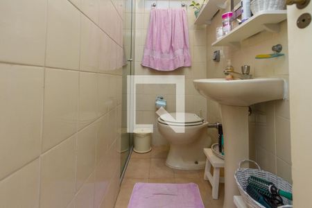 Casa à venda com 180m², 3 quartos e 2 vagasBanheiro 2