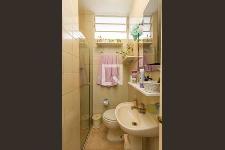 Casa à venda com 180m², 3 quartos e 2 vagasBanheiro 2