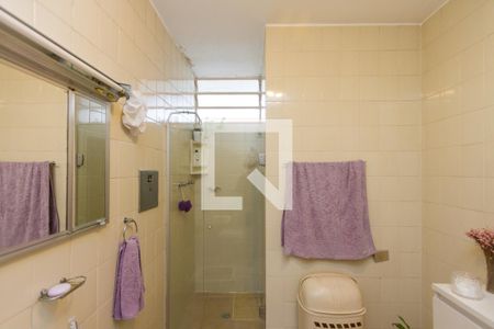 Casa à venda com 180m², 3 quartos e 2 vagasBanheiro 1