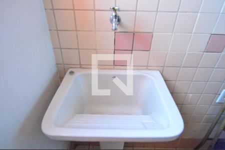 Apartamento à venda com 80m², 3 quartos e 1 vagaÁrea de Serviço