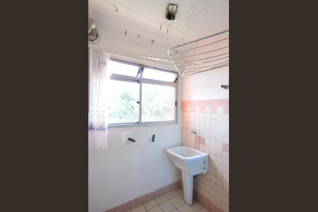 Apartamento à venda com 80m², 3 quartos e 1 vagaÁrea de Serviço