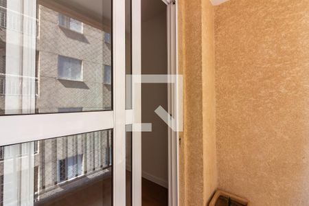Apartamento para alugar com 64m², 3 quartos e 1 vaga Apartamento para alugar com 64m², 3 quartos e 1 vagaVaranda