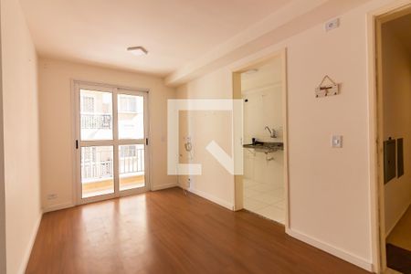 Sala de apartamento para alugar com 3 quartos, 64m² em Novo Osasco, Osasco