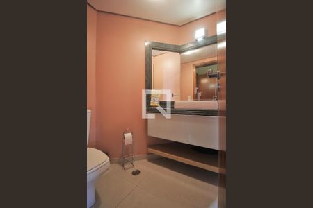 Lavabo de apartamento à venda com 4 quartos, 225m² em Vila Suzana, São Paulo