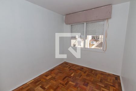 Quarto de apartamento à venda com 1 quarto, 54m² em Rubem Berta, Porto Alegre