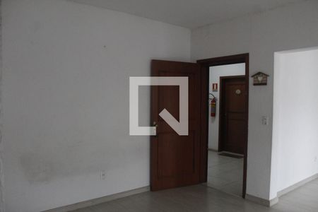 Apartamento para alugar com 3 quartos, 77m² em Barnabé, Gravataí