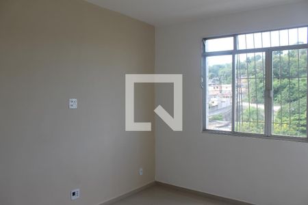 Sala de apartamento para alugar com 2 quartos, 62m² em Alcantara, São Gonçalo