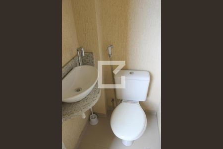 Lavabo de apartamento para alugar com 2 quartos, 62m² em Alcantara, São Gonçalo