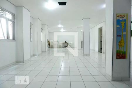 Apartamento para alugar com 44m², 2 quartos e sem vaga Apartamento para alugar com 44m², 2 quartos e sem vagaSalão de festas