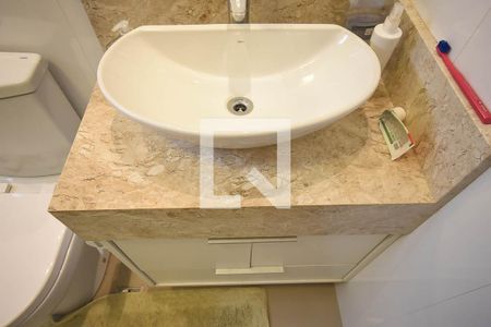 Apartamento à venda com 78m², 3 quartos e 1 vaga Apartamento à venda com 78m², 3 quartos e 1 vagaBanheiro