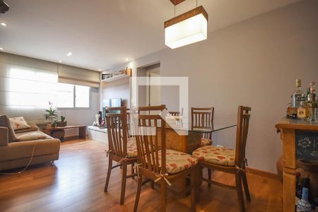 Apartamento à venda com 78m², 3 quartos e 1 vaga Apartamento à venda com 78m², 3 quartos e 1 vagaSala