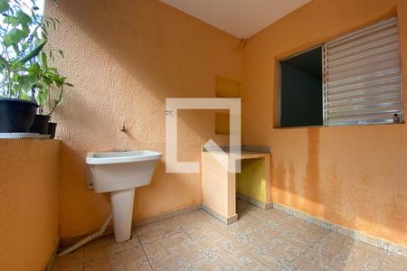 Casa para alugar com 55m², 1 quarto e sem vagaÁrea de Serviço