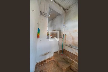 Casa à venda com 150m², 7 quartos e 3 vagasBanheiro 2