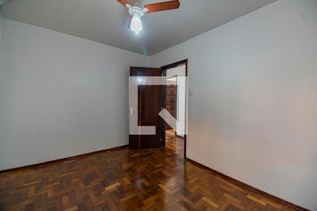 Casa à venda com 150m², 7 quartos e 3 vagasQuarto 2