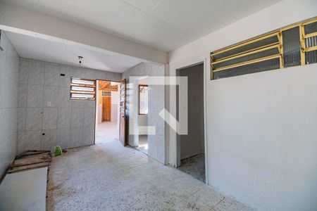 Sala 2 de casa à venda com 7 quartos, 150m² em Morro Santana, Porto Alegre