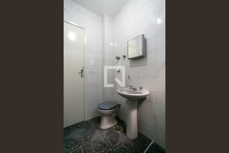 Apartamento para alugar com 72m², 2 quartos e sem vagaBanheiro