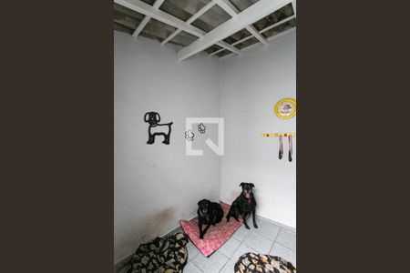 Quarto de Serviço de casa à venda com 2 quartos, 144m² em Vila Bertioga, São Paulo