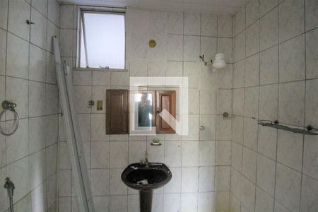 Casa para alugar com 300m², 3 quartos e 5 vagas Casa para alugar com 300m², 3 quartos e 5 vagasBanheiro