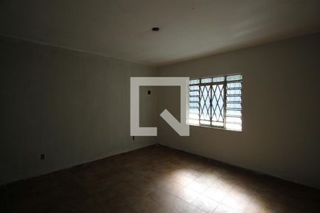 Quarto 1 de casa para alugar com 3 quartos, 300m² em Lindo Parque, São Gonçalo