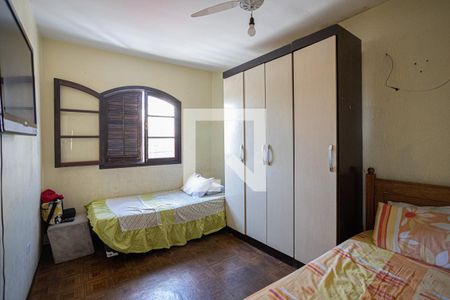 Casa à venda com 255m², 4 quartos e 2 vagasQuarto 2