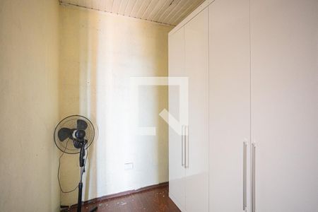 Casa à venda com 255m², 4 quartos e 2 vagasQuarto 4