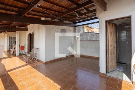 Casa à venda com 255m², 4 quartos e 2 vagasSacada