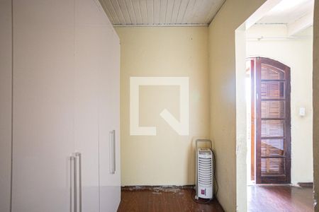 Casa à venda com 255m², 4 quartos e 2 vagasQuarto 4