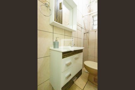 Casa à venda com 200m², 3 quartos e 2 vagasBanheiro