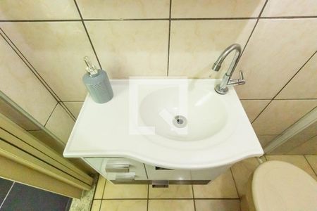 Casa à venda com 200m², 3 quartos e 2 vagasBanheiro