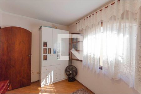 Casa à venda com 240m², 3 quartos e 2 vagasQuarto 2