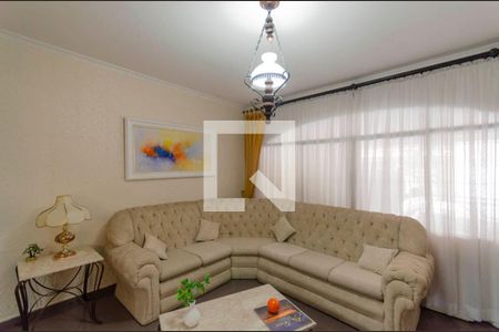 Sala de casa à venda com 3 quartos, 240m² em Vila Salete, São Paulo