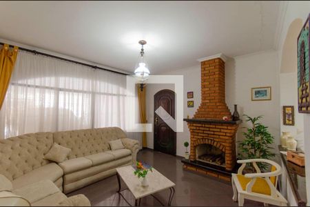 Sala de casa à venda com 3 quartos, 240m² em Vila Salete, São Paulo