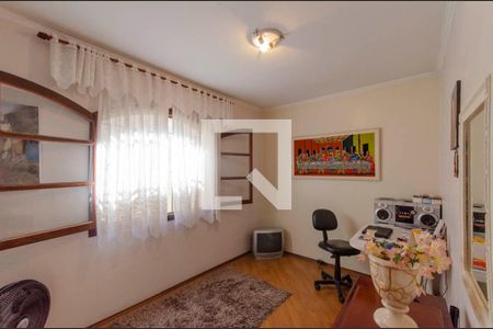 Casa à venda com 240m², 3 quartos e 2 vagasQuarto 2