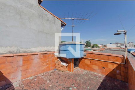 Casa à venda com 240m², 3 quartos e 2 vagasTerraço