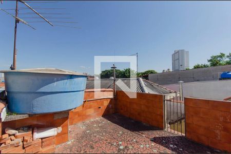 Casa à venda com 240m², 3 quartos e 2 vagasÁrea de Serviço