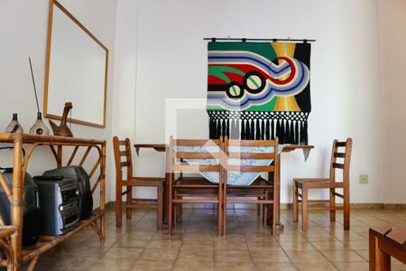 Sala de apartamento para alugar com 2 quartos, 85m² em Jardim Três Marias, Guarujá