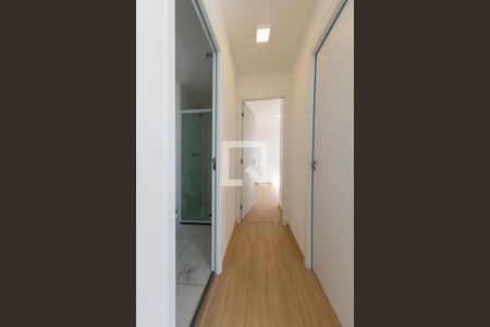 Corredor de apartamento para alugar com 2 quartos, 44m² em Vila Prudente, São Paulo