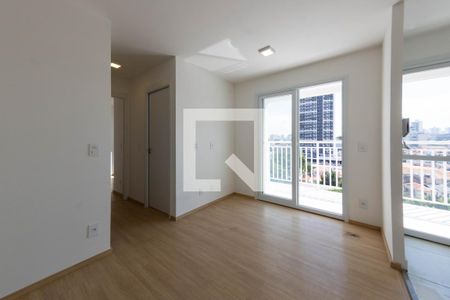 Sala / Cozinha de apartamento para alugar com 2 quartos, 44m² em Vila Prudente, São Paulo