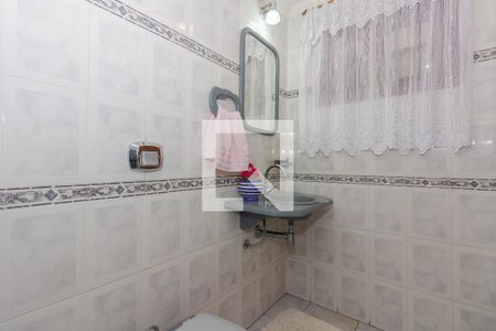 Lavabo de casa à venda com 5 quartos, 250m² em Sarandi, Porto Alegre