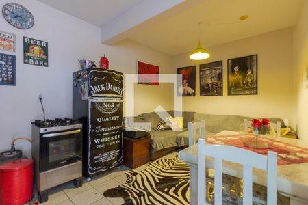 Casa à venda com 250m², 5 quartos e 2 vagas Casa à venda com 250m², 5 quartos e 2 vagasSala/Cozinha - Casa 2