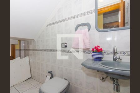 Lavabo de casa à venda com 5 quartos, 250m² em Sarandi, Porto Alegre